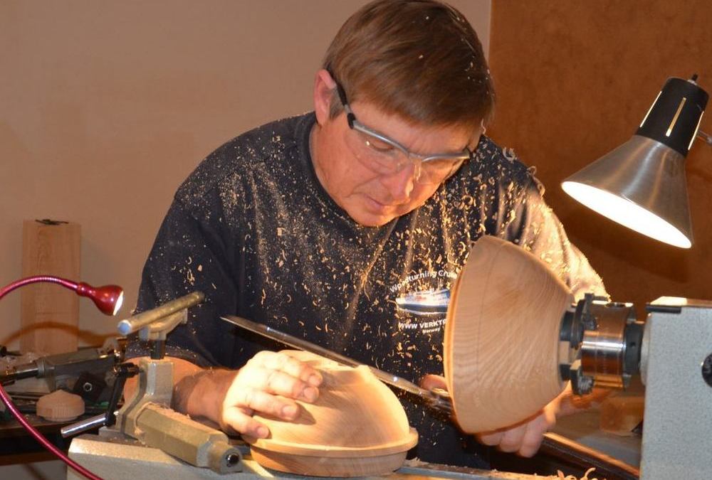 Mike demonstrating
